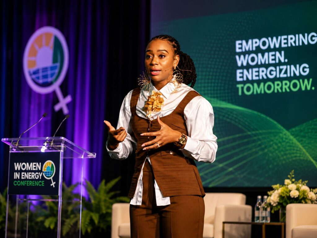 Krystal Tomlinson - World Public Speaking Champion